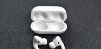 AirPods